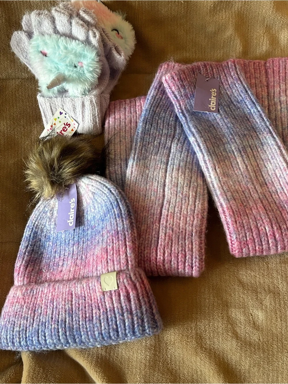 Claire's Pastel Pink, Blue & Lavender Ombre leg warmers, hat & gloves